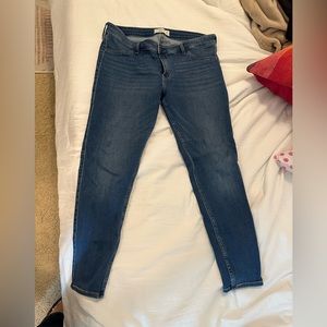 Abercrombie Jean Leggings size 32/14R mid-rise